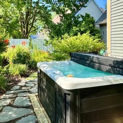 Chic Escape w/ Courtyard, Game Lounge, Hot Tub!
