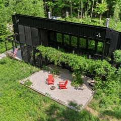 Midnight Hollow | Modern Getaway
