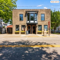 2BR Saugatuck Loft | Walk Everywhere