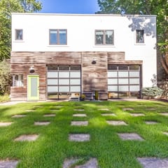 Beautiful Upstairs Unit Near Ivy House | Saugatuck